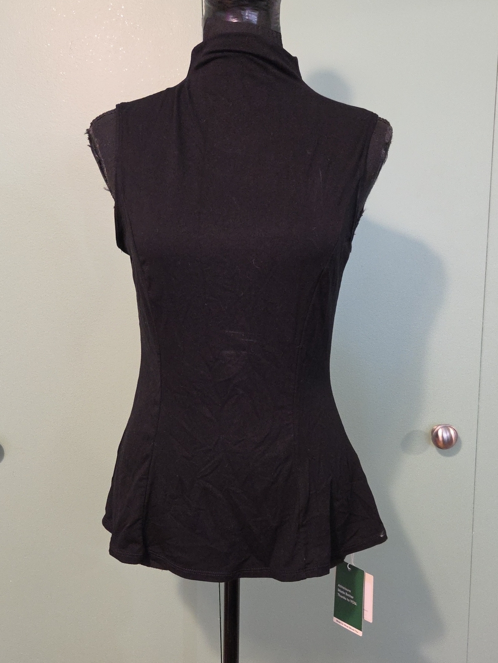 Nwt Halara Sleeveless High Neck Tank Top Size Medium